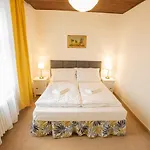 Affittacamere V Parku 3*