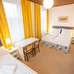 V Parku 3* Cesky Sternberk