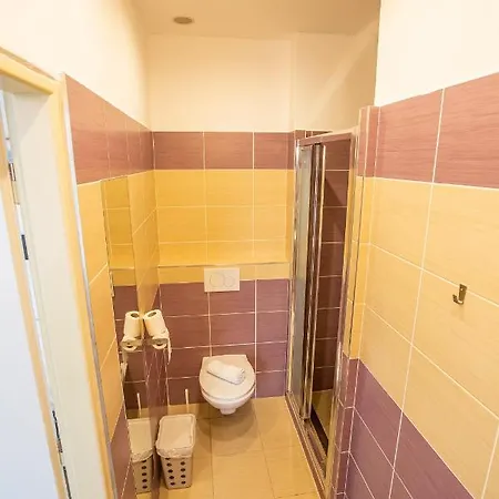 V Parku Guest house
