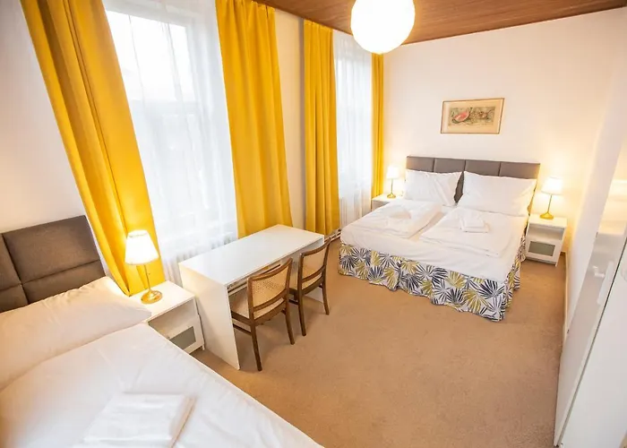 V Parku 3* Cesky Sternberk